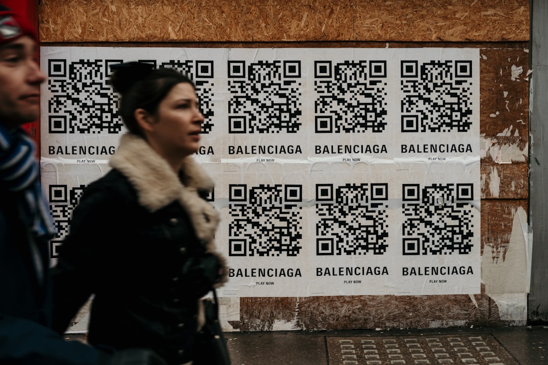 From Print to Digital: How QR Codes Enhance Traditional Marketing Campaigns